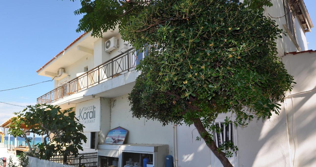Coralli Beach Studios-Apartments Kallithea  Exterior photo